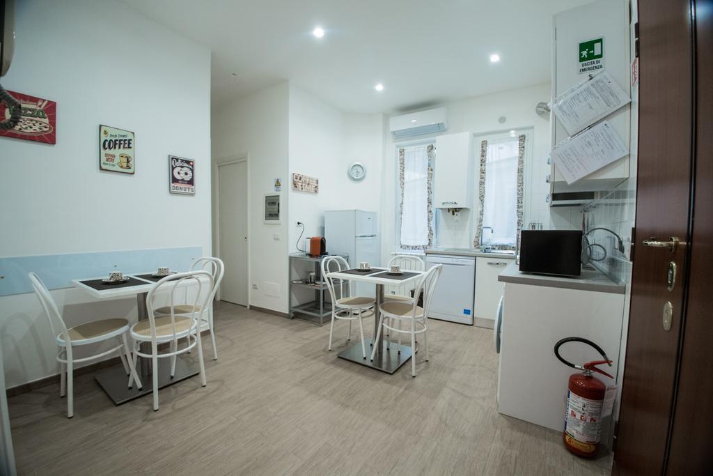 Готель Desiderio Di Roma Екстер'єр фото